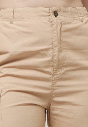 Брюки с накладными карманами