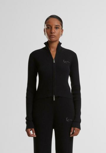 Вязаный жилет