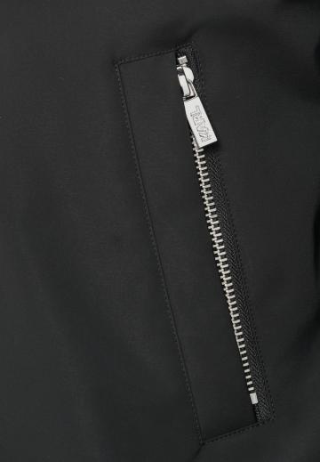 Куртка бомбер