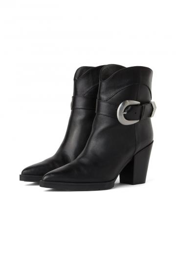 Ковбойские сапожки