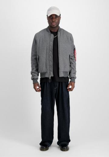 Куртка бомбер