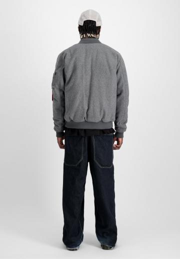 Куртка бомбер