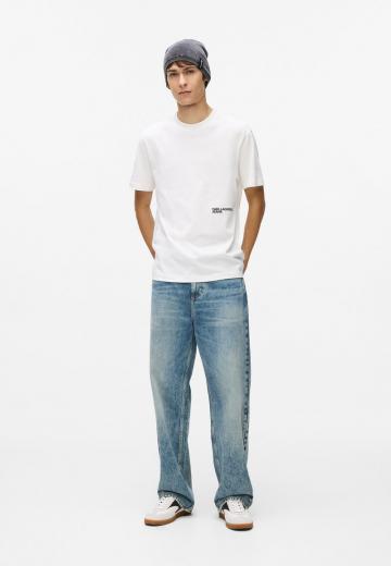 Прямые джинсы