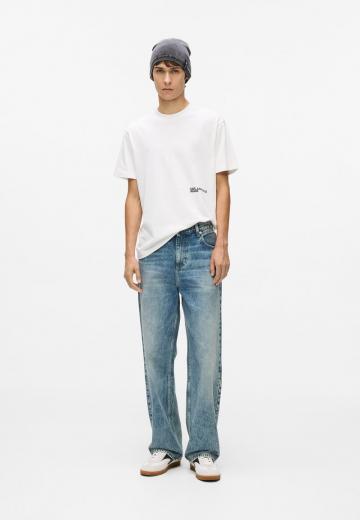 Прямые джинсы