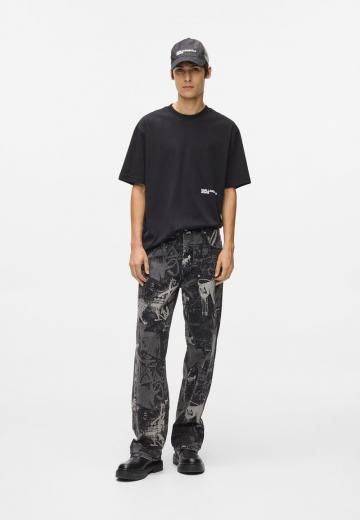 Прямые джинсы