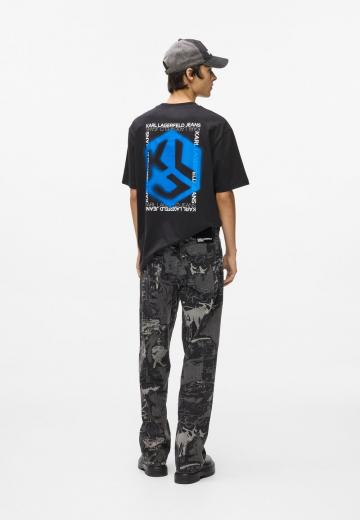 Прямые джинсы