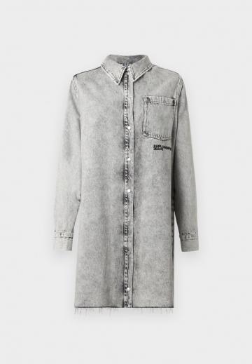 Джинсовое платье