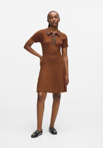 Платье футляр