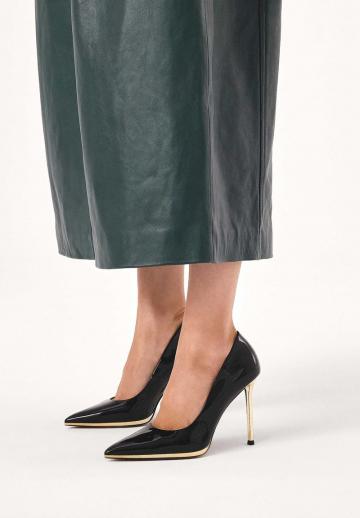 Туфли на высоком каблуке