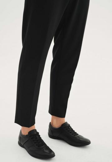 Ботинки на шнуровке