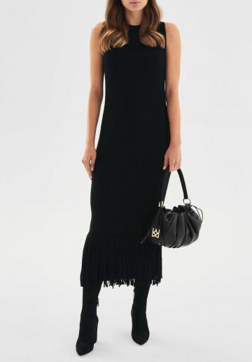 Высокие сапоги