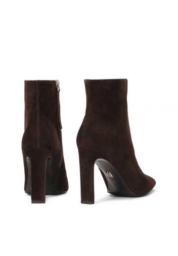 Высокие сапоги