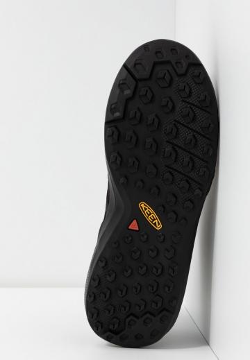 Походные сапоги