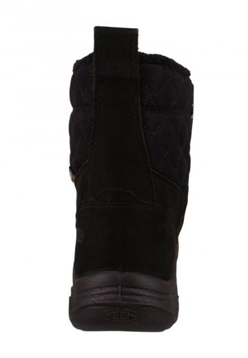 Спортивные сапоги