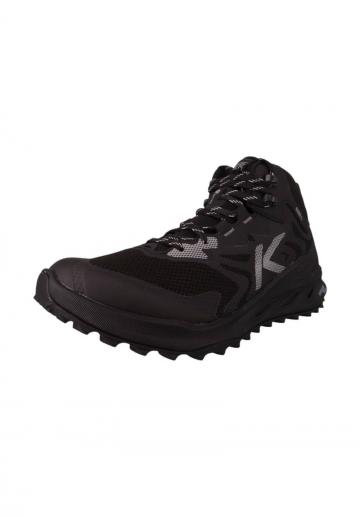 Походные кроссовки