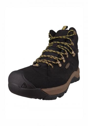 Походные ботинки