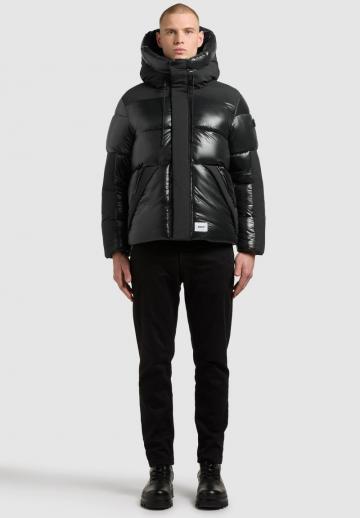 Зимняя куртка