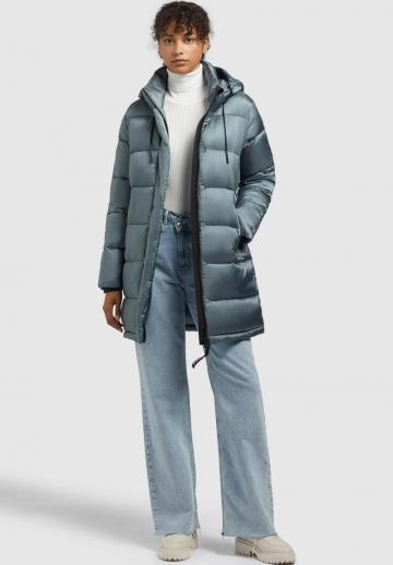 Пальто из искусственной кожи