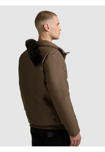 Зимняя куртка