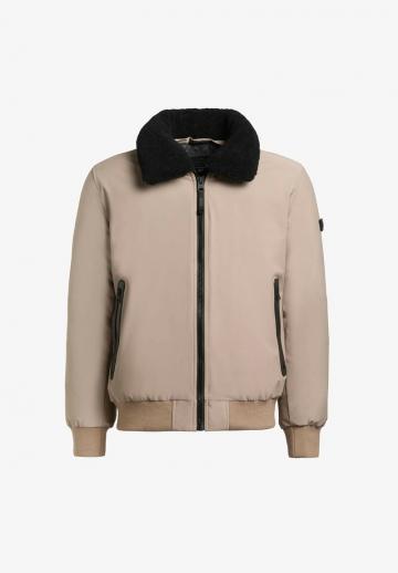 Зимняя куртка