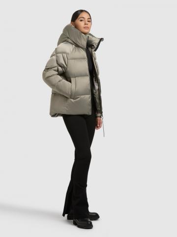 Зимняя куртка