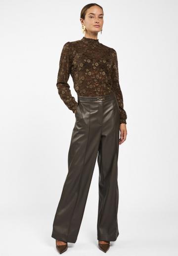 Кружевная блузка