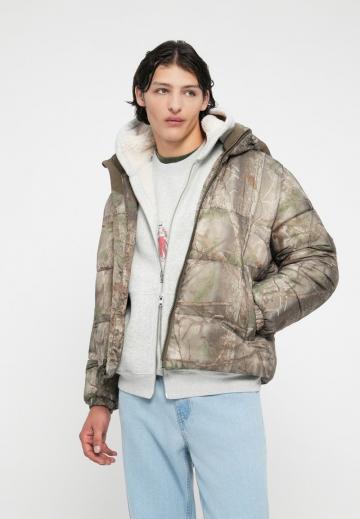 Зимняя куртка