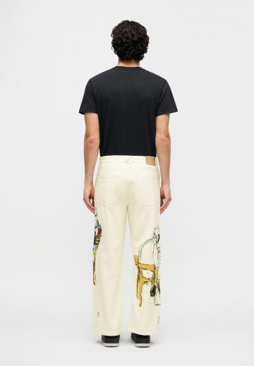 Прямые джинсы