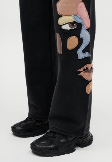 Спортивные штаны