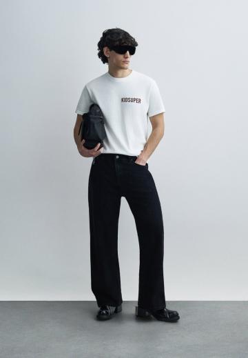 Прямые джинсы