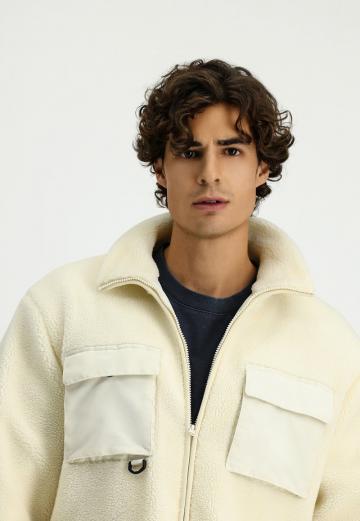 Флисовая куртка