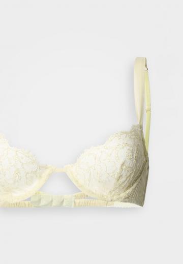 Бюстгальтер