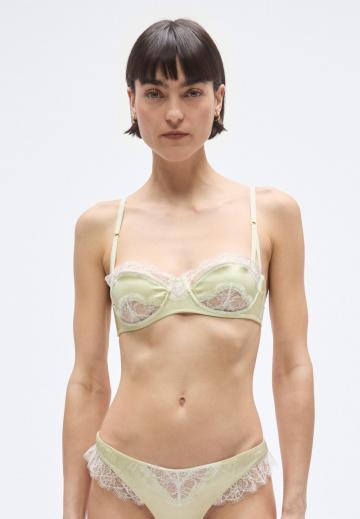 Бюстгальтер