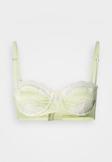 Бюстгальтер