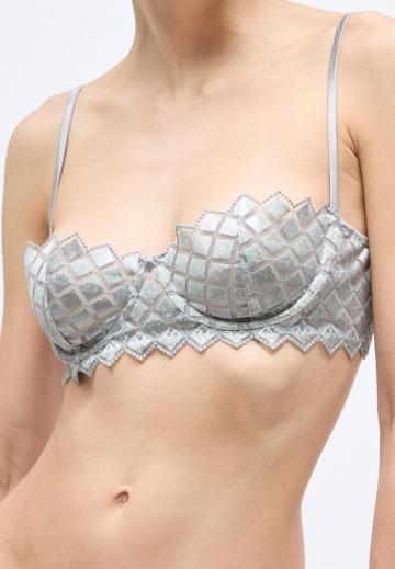 Бюстгальтер