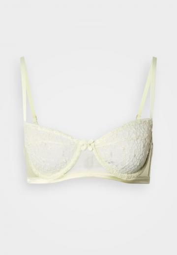 Бюстгальтер