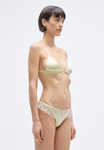 Бюстгальтер без косточек