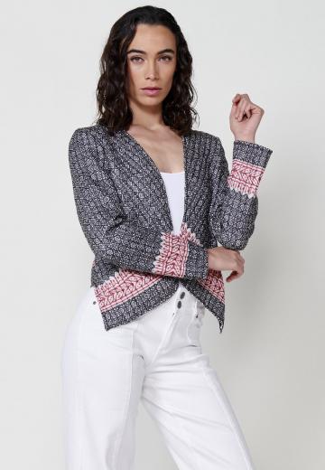 Жаккардовая вязаная кофта