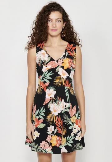 Короткое платье