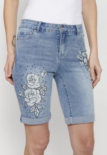 Джинсовые шорты