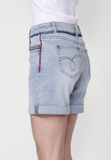 Джинсовые шорты