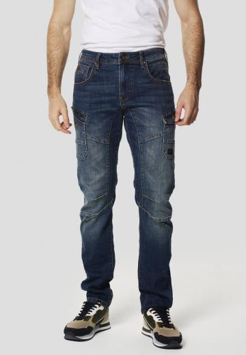 Узкие джинсы