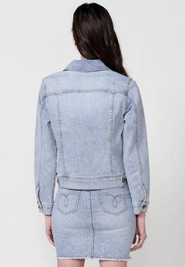 Джинсовая куртка