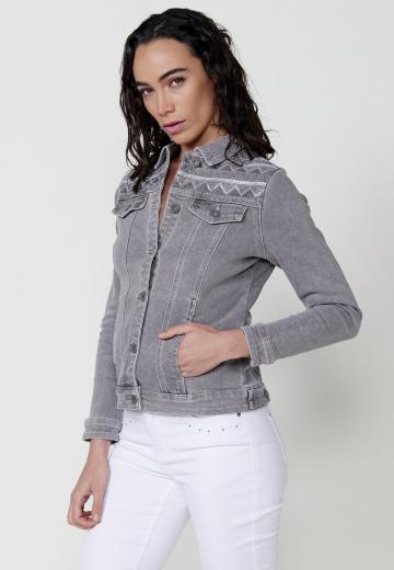 Джинсовая куртка