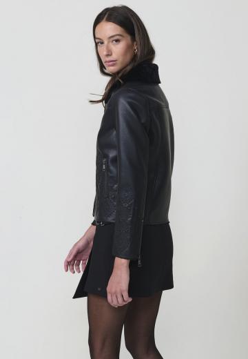 Кожаная куртка