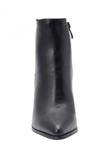 Полусапожки на высоком каблуке