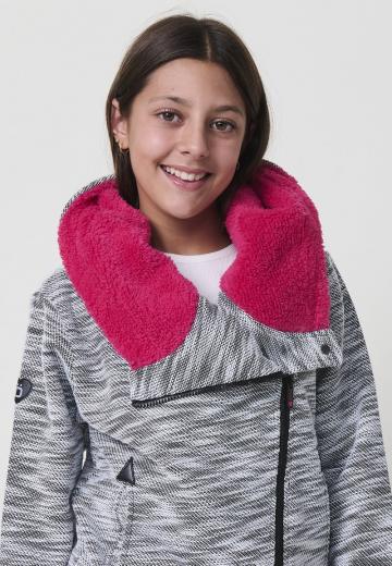 Вязаная кофта