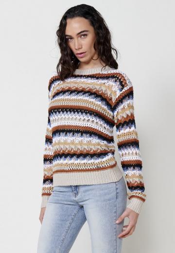 Пуловер в полоску