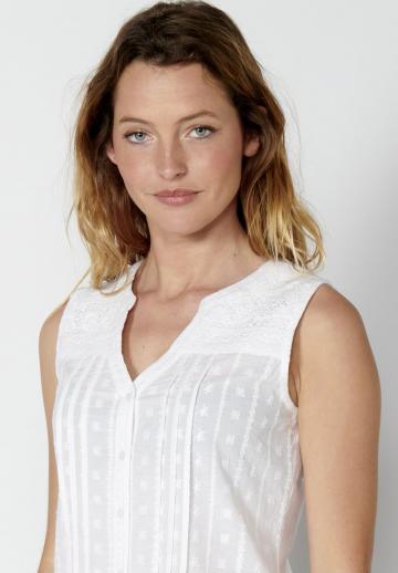 Блузка без рукавов