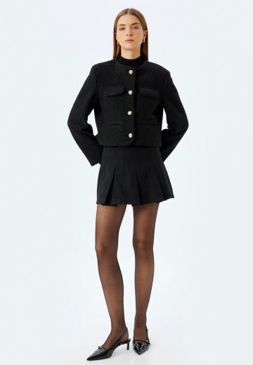 Блейзер с накладными карманами